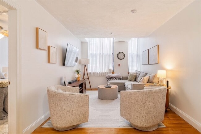 Photo - 188 North St Apartment