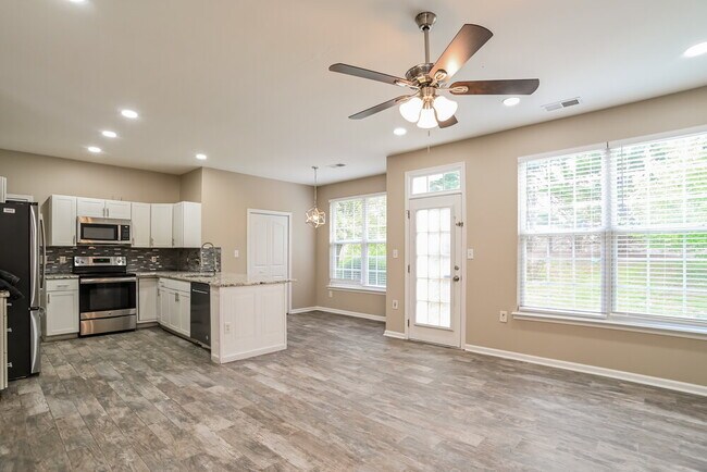 Foto del edificio - 2605 Brahman Meadows Ln