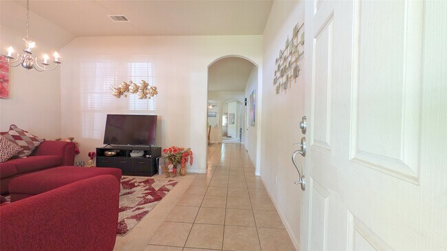 Building Photo - 14715 Palladio Dr