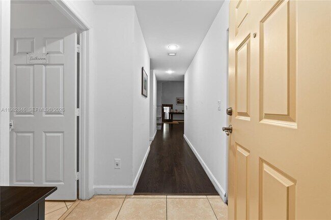 Building Photo - 8395 SW 73rd Ave