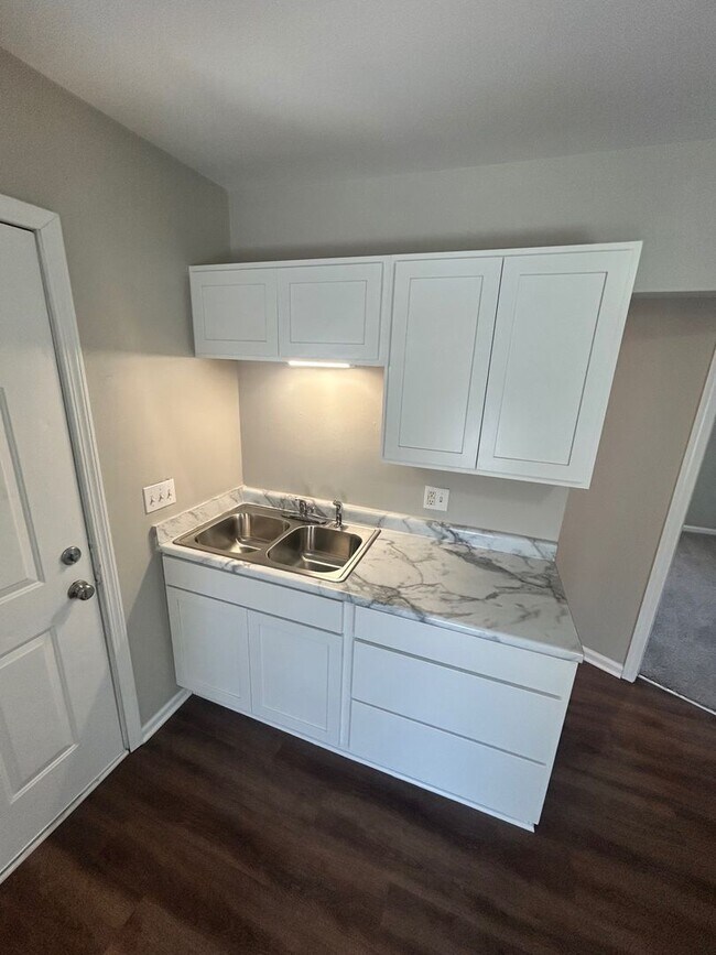 Foto del edificio - 1121 Jennette Ave NW