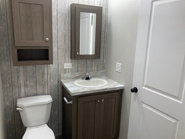 Foto del edificio - 107 Bluejay Hill