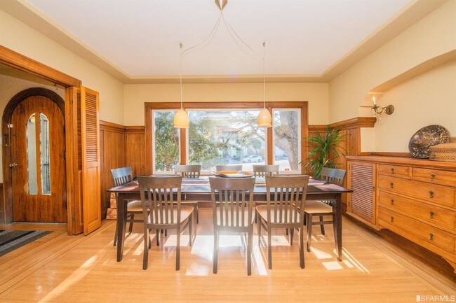 Foto del edificio - 36 Santa Ynez Ave