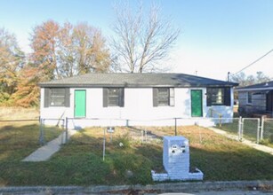 Building Photo - 485 Mellon St