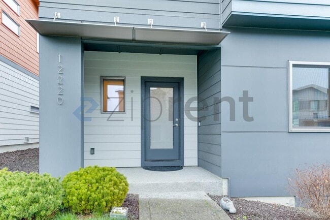 Building Photo - 12220 SE 251st Pl