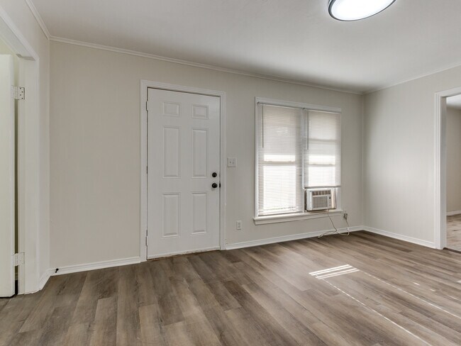 Foto del edificio - 3617 S Goff Ave