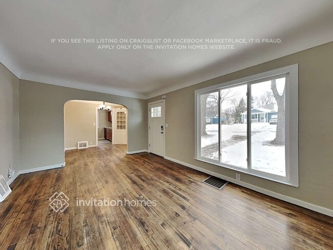 Foto del edificio - 6607 Logan Ave S