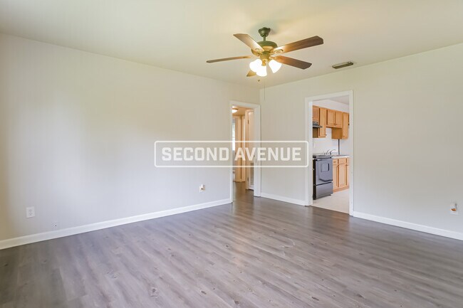 Foto del edificio - 835 Gates St