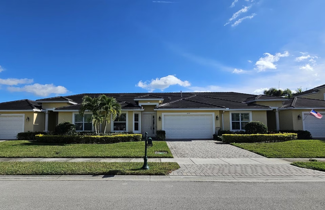 Photo - 6144 NW Argyll Ln (Port Saint Lucie, FL)