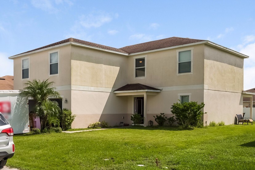 4181 Festival Pointe Blvd, Mulberry, FL 33860 House Rental in