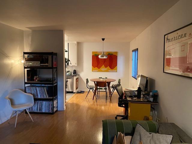 Foto del edificio - 926 N Hudson Ave