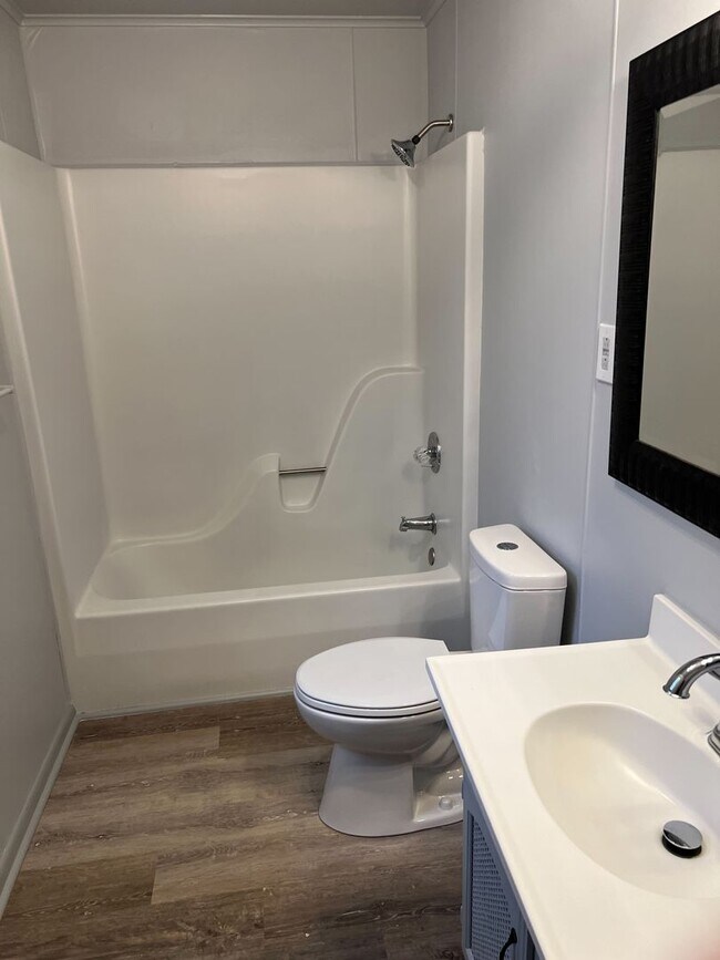 Foto del edificio - Harriman 37748 - 4 bedroom, 2.5 bath home ...