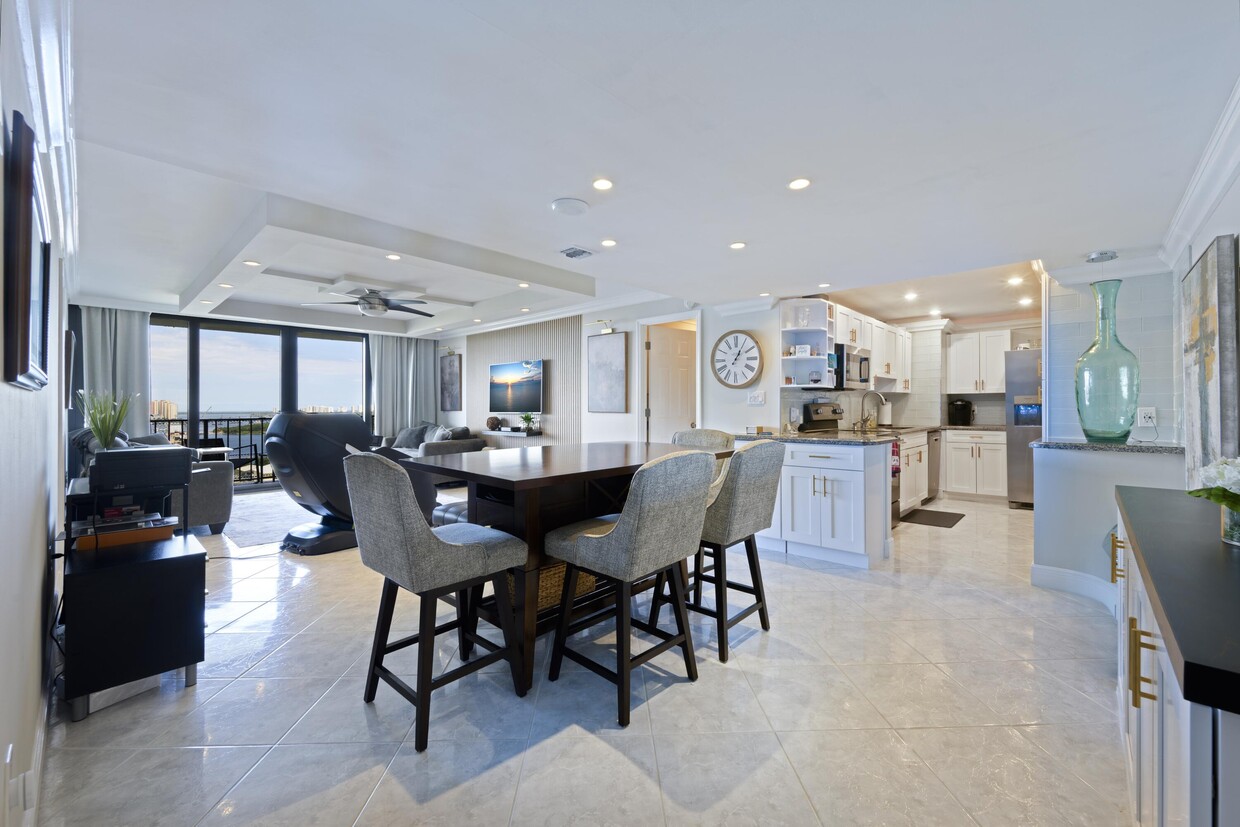 Foto principal - 5600 N Flagler Dr