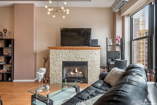 Foto del edificio - 849 N Franklin St