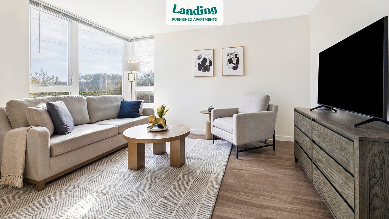 Foto principal - 20220 NE Glisan St