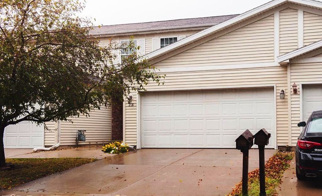 218 Parktrail Rd, Normal, IL 61761 Townhome Rentals in Normal IL