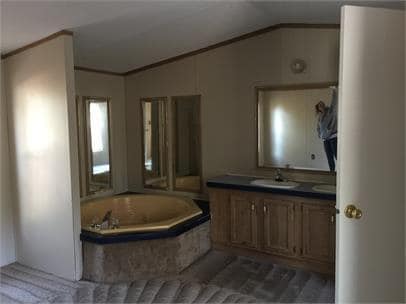 Foto del edificio - 8697 Wide Rd