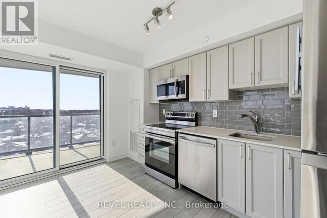 Photo du bâtiment - 1480 Bayly St