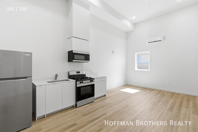 Building Photo - 7655 San Pedro St