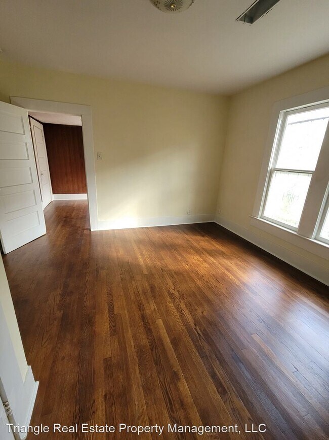 Foto del edificio - 3 br, 1 bath House - 1008 7th St
