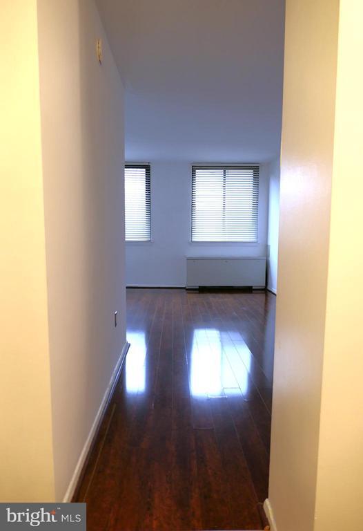 Foto del edificio - 801 N Pitt St