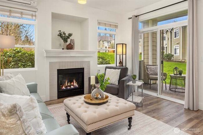 Foto del edificio - 566 241st Ln SE