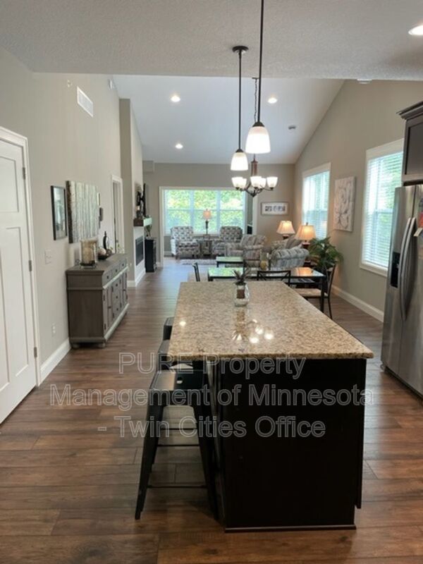 Foto del edificio - 631 Liberty Wy