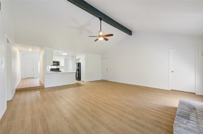 Building Photo - 22323 Indian Ridge Dr