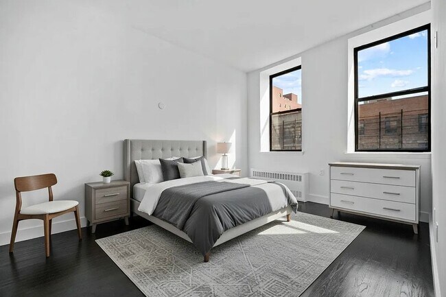Foto del edificio - 597 Grand Ave