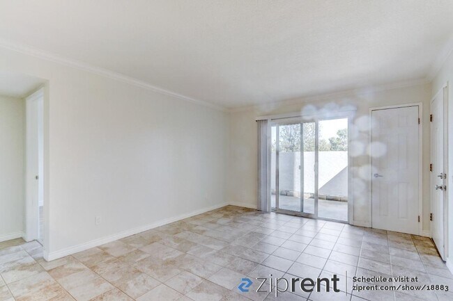 Foto del edificio - 5423 Lake Murray Blvd