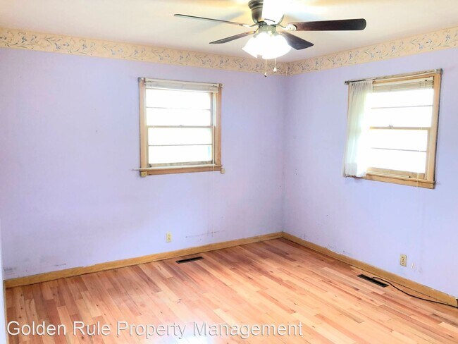 Foto del edificio - 2 br, 1.5 bath House - 3402 Nickerson Blvd