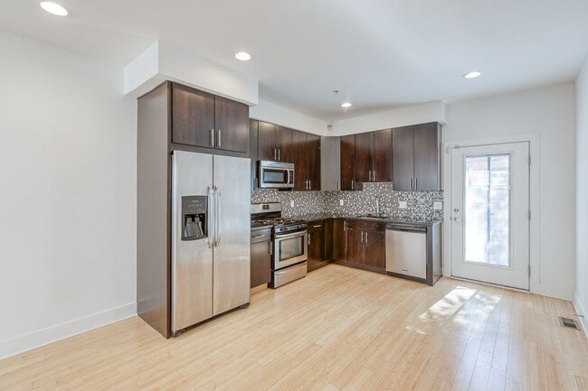 Photo - 621 S Clarion St House