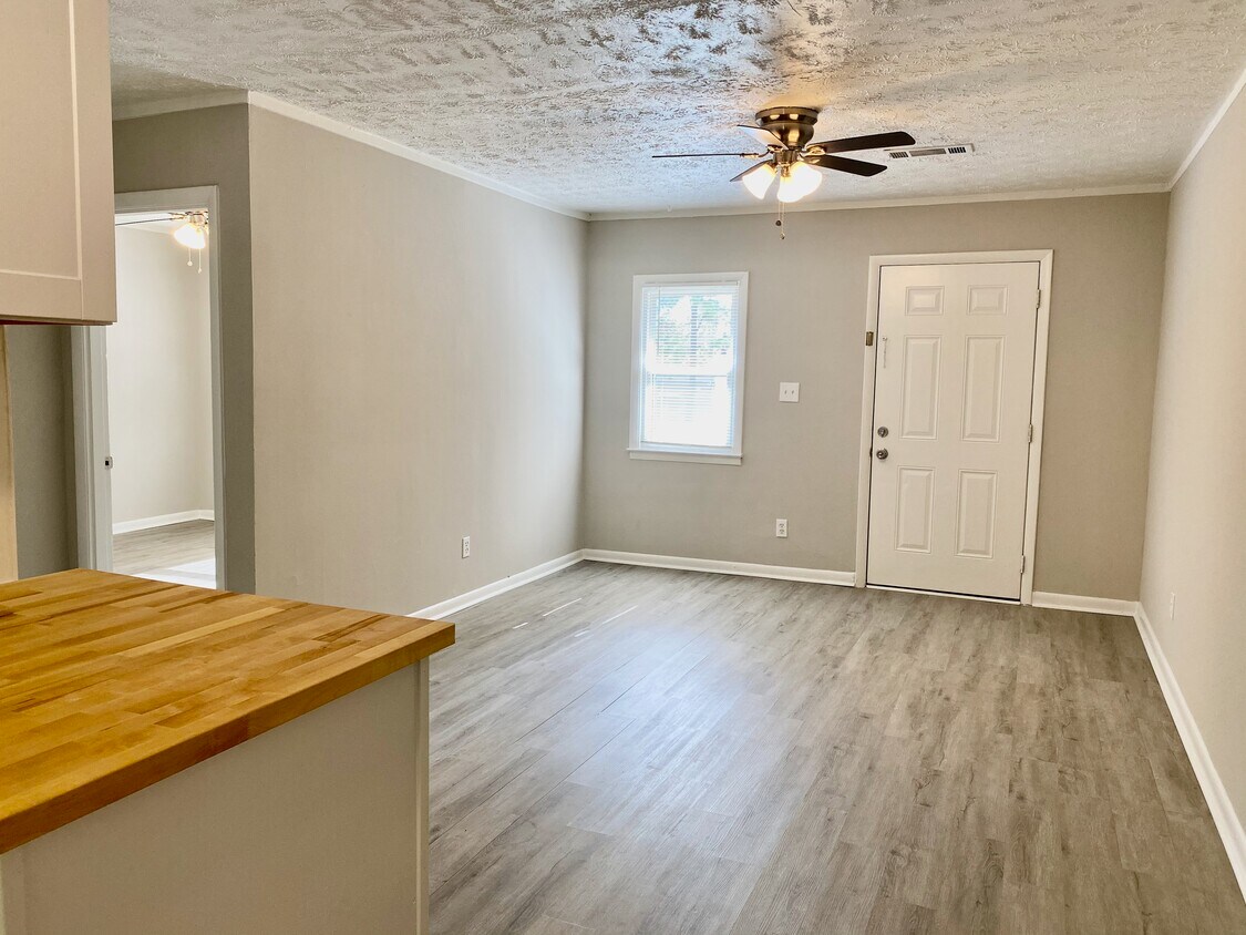 1932 Tucker Industrial Rd Unit A, Tucker, GA 30084 Apartments in