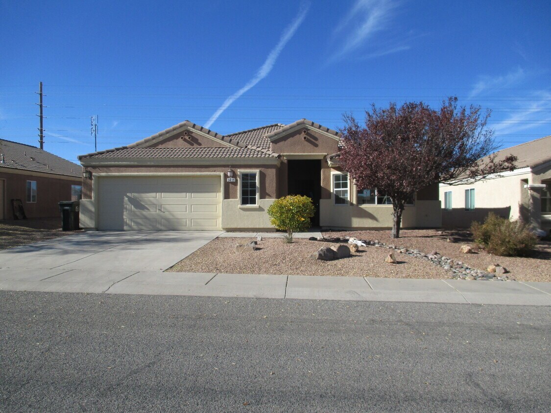 Primary Photo - 3419 Rosewood St