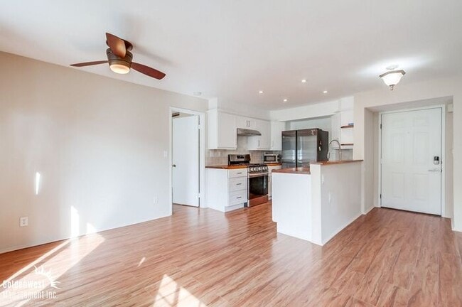 Building Photo - Cozy 2Bdm 2Ba Condo in North Park Neighborhood