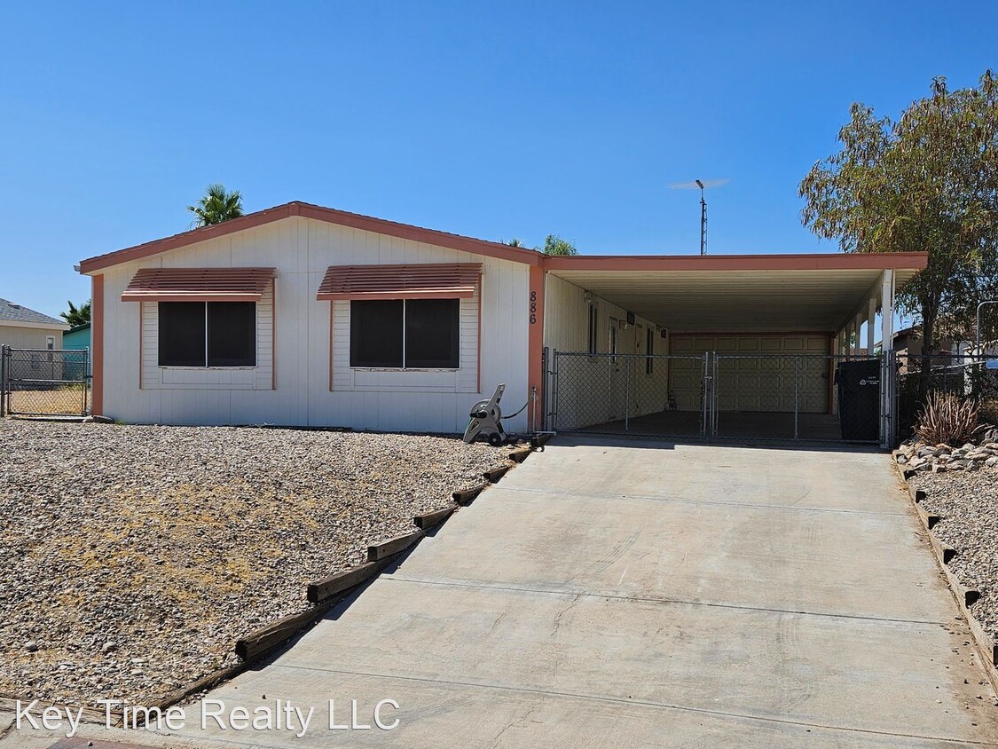 Primary Photo - 3 br, 2 bath House - 886 Holly St