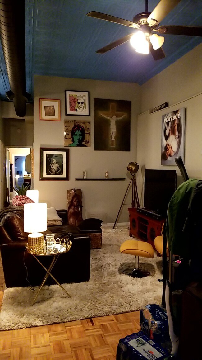 Foto del edificio - 2641 W Hirsch St