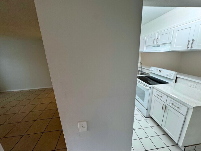 Foto del edificio - 4425 Treehouse Ln