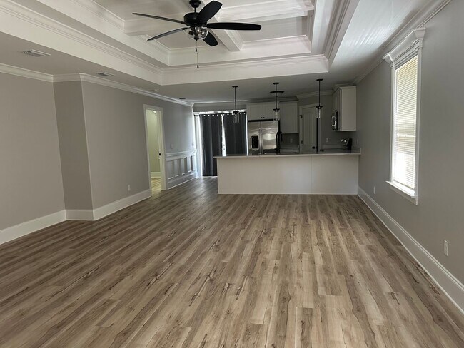 Foto del edificio - Newly Built 4 Bedroom Home Available!