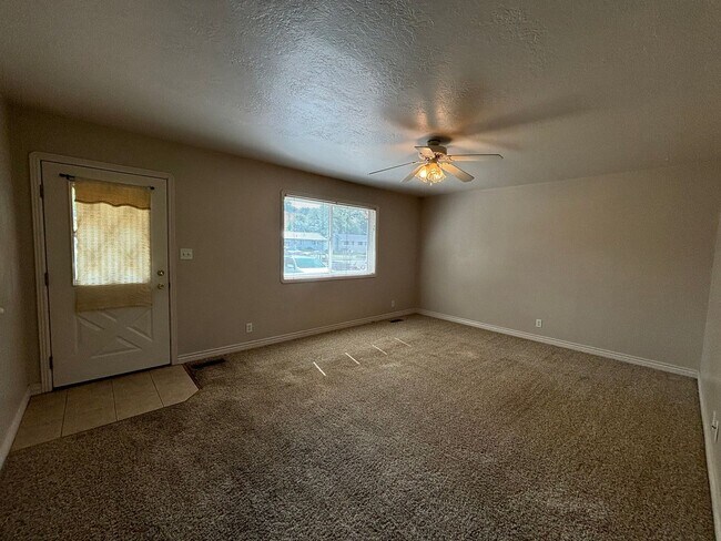 Foto del edificio - 1257 - 1267 Palmer Ln