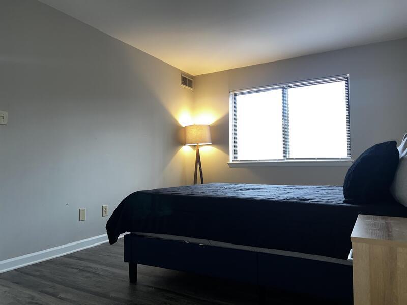 Foto principal - 1281 Schaub Dr