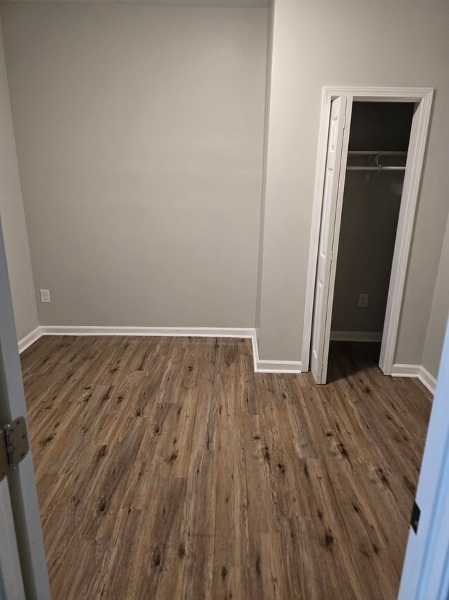 Foto del edificio - Macon Drive