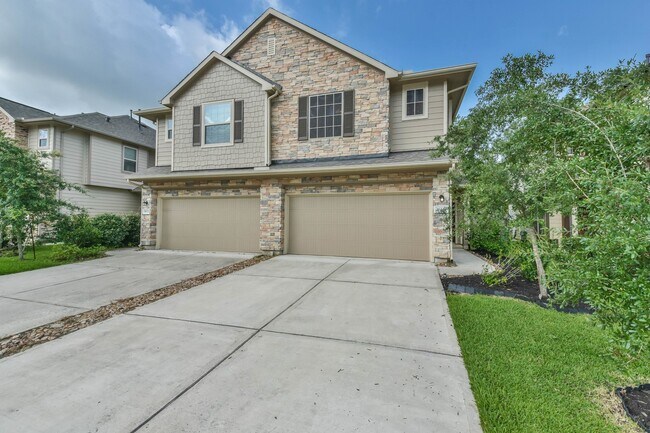 Foto del edificio - 16131 Beachside Pl