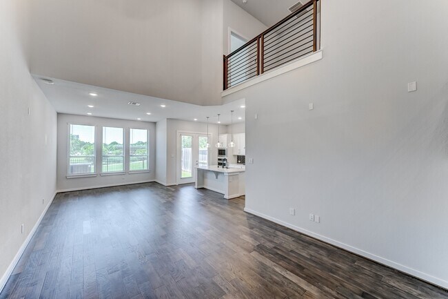 Building Photo - 6570 Scarlet Pond Ln