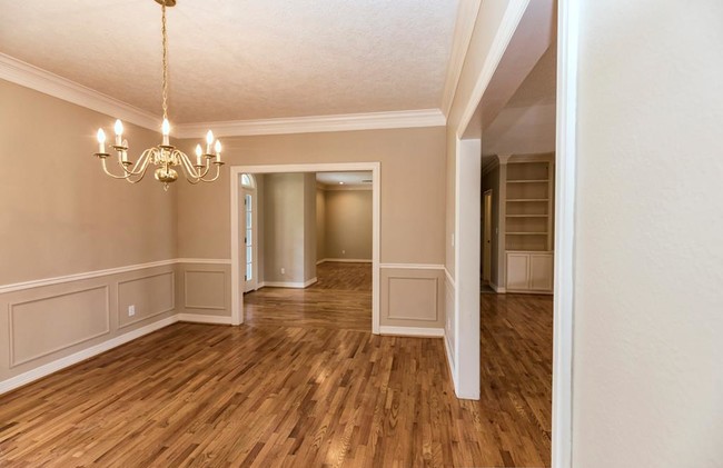 Building Photo - 2020 Savannah Trace