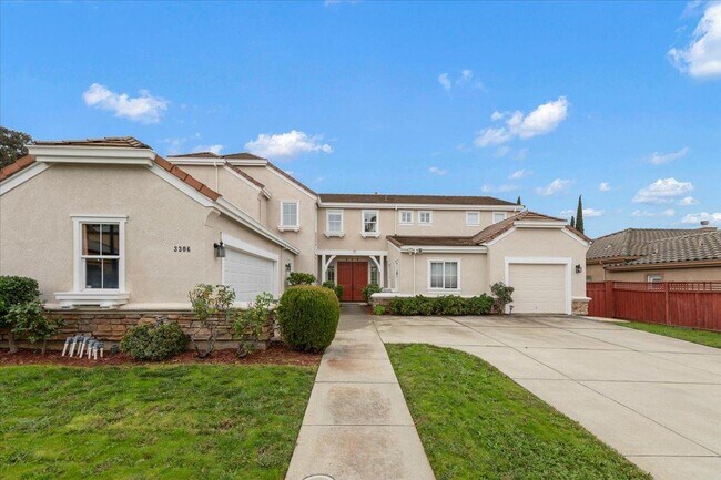 Building Photo - 3306 Etoile Ct