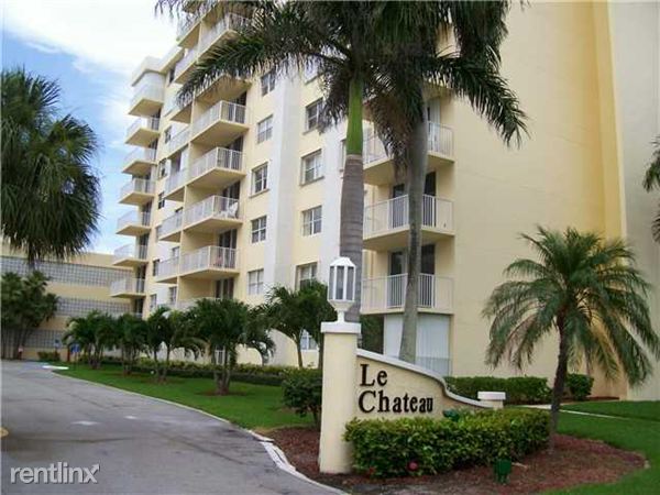 Primary Photo - 3540 S Ocean Blvd