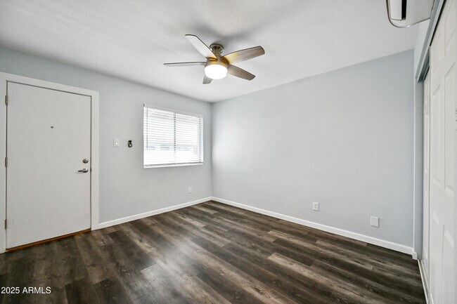 Foto del edificio - 3025 N 32nd St