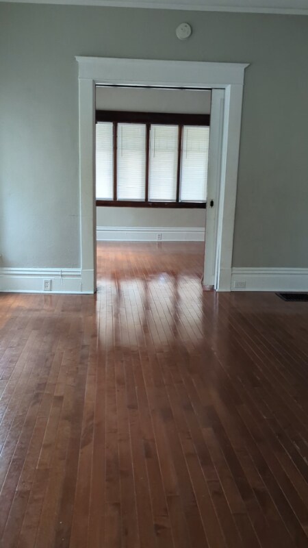 Foto del edificio - 1165 Hermitage St SE