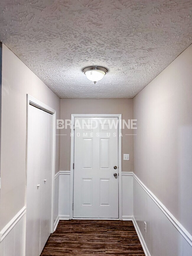 Building Photo - 3680 Douglas Ridge Trail